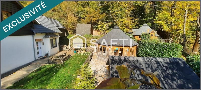 Maison - 214 m² - 10 pièces