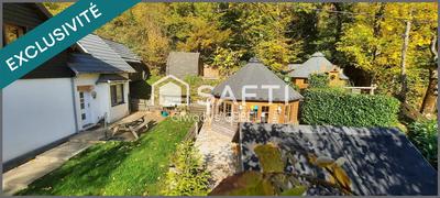 Maison - 214 m² - 10 pièces