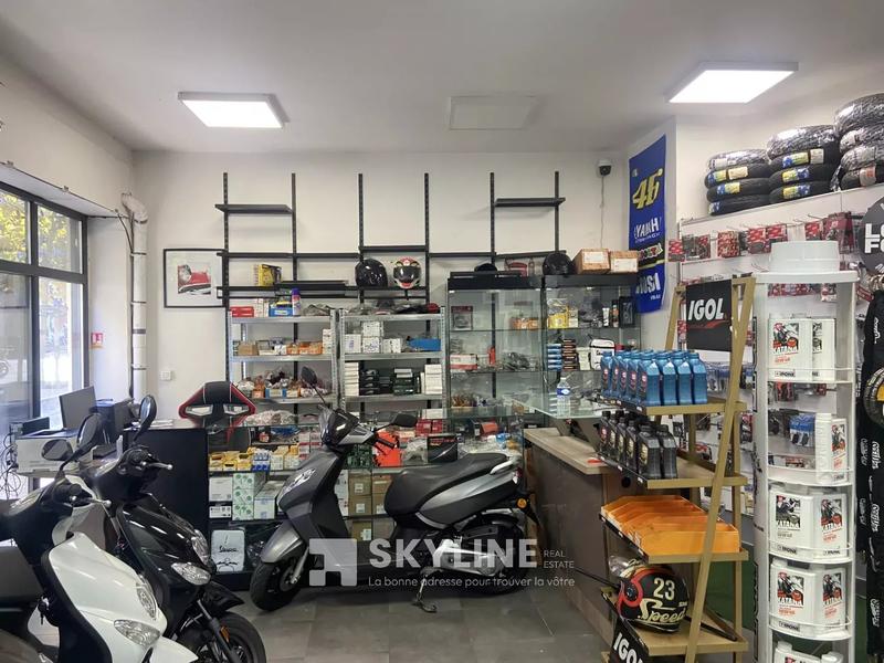 Fonds de commerce - Magasins - 65 m²