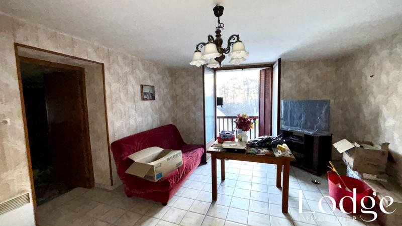 Maison - 350 m² - 10 pièces