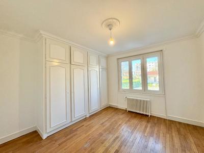 Appartement - 74 m² - 3 pièces