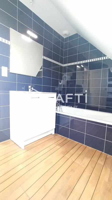 Maison - 84 m² - 5 pièces