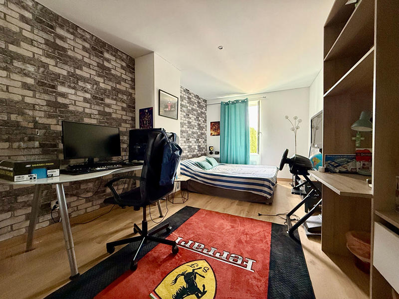 Maison - 129 m² - 6 pièces