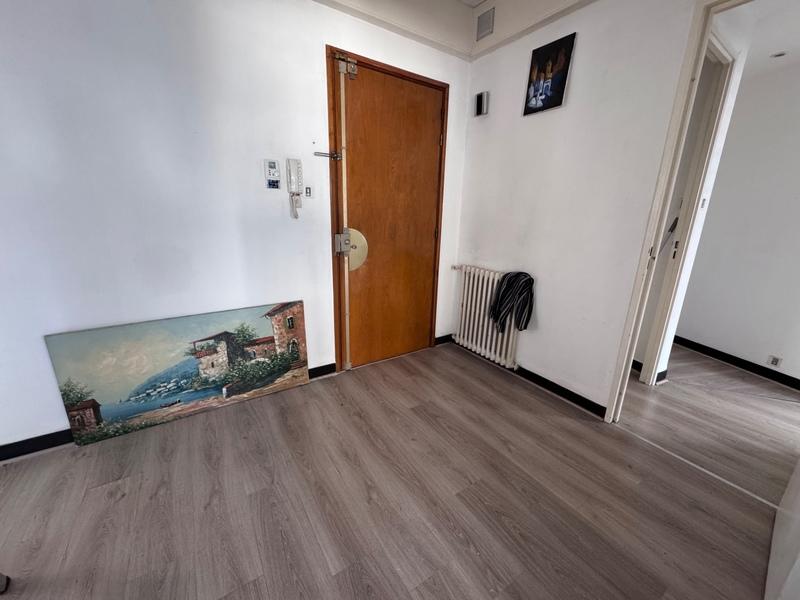 Appartement - 182 m² - 6 pièces