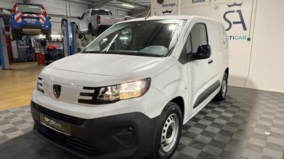 Peugeot Partner e- III Taille m 800kg 51kWh 3 places + Pompe à Chaleur