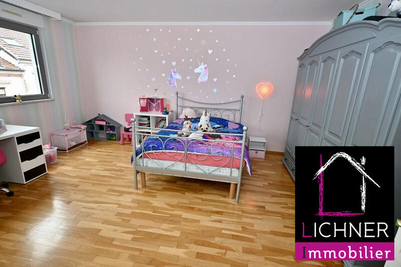 Appartement - 123 m² - 5 pièces