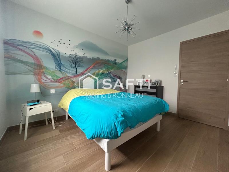 Maison - 100 m² - 4 pièces