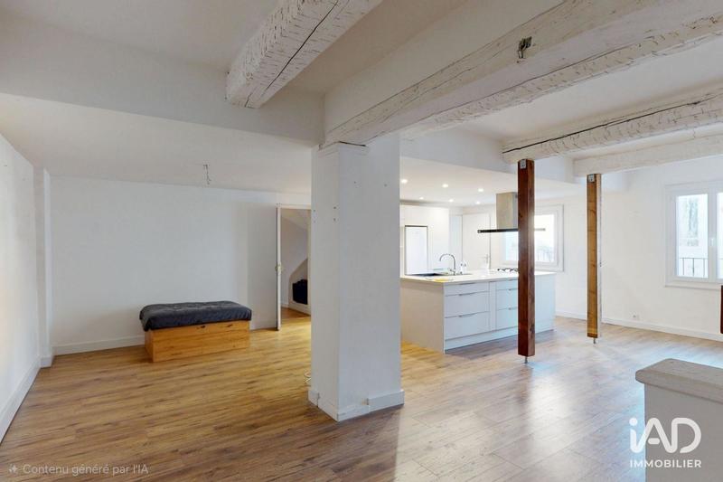 Maison - 121 m² - 5 pièces