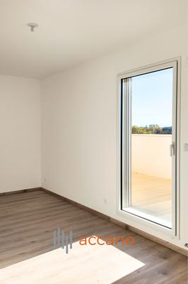 Appartement - 112 m² - 5 pièces