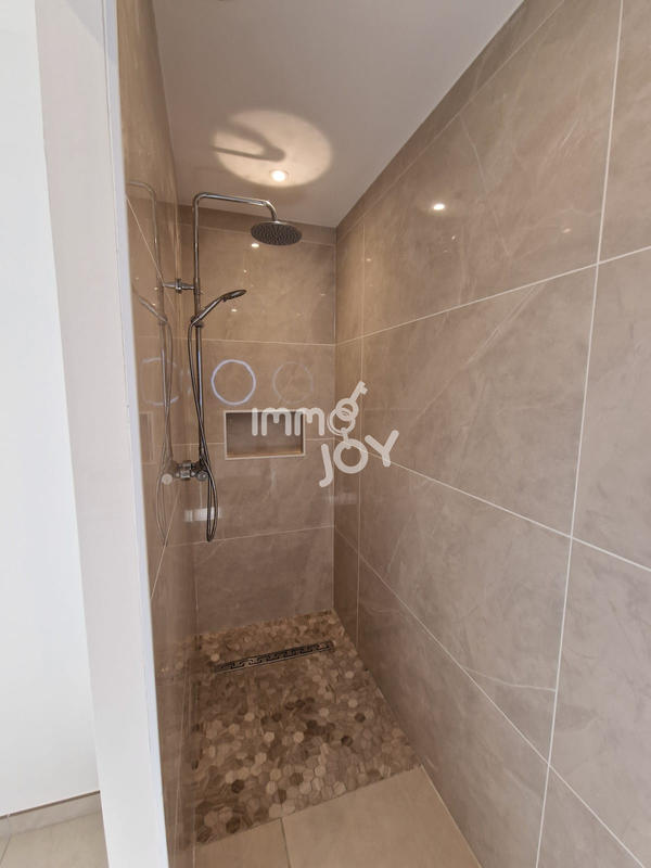 Villa - 131 m² - 4 pièces