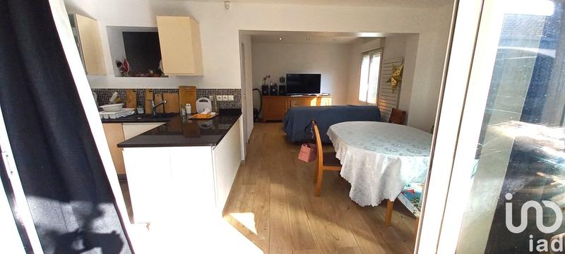 Maison - 93 m² - 6 pièces