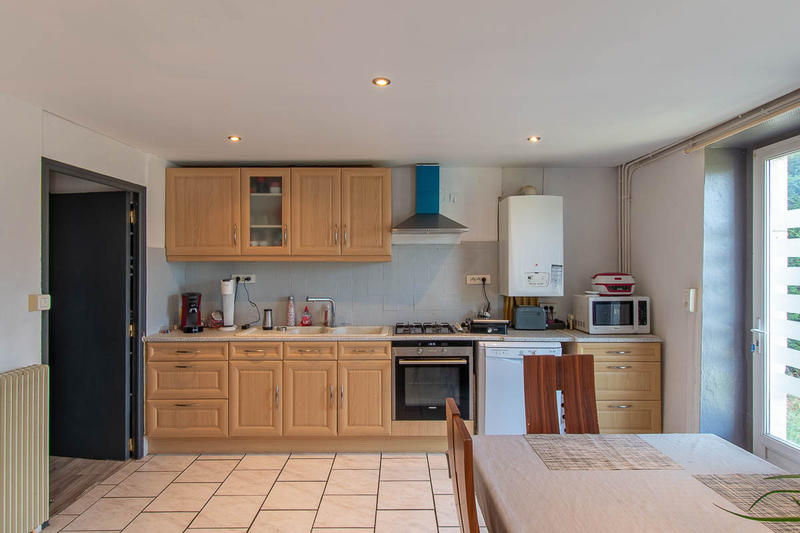 Maison - 82 m² - 5 pièces