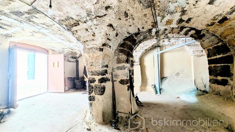 Maison de village - 80 m² - 4 pièces