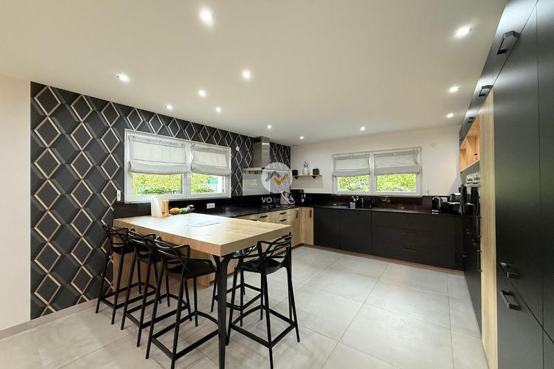 Maison contemporaine - 186 m² - 7 pièces