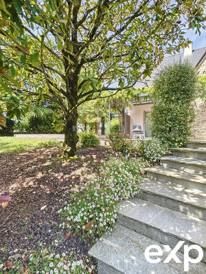 Maison - 161 m² - 5 pièces