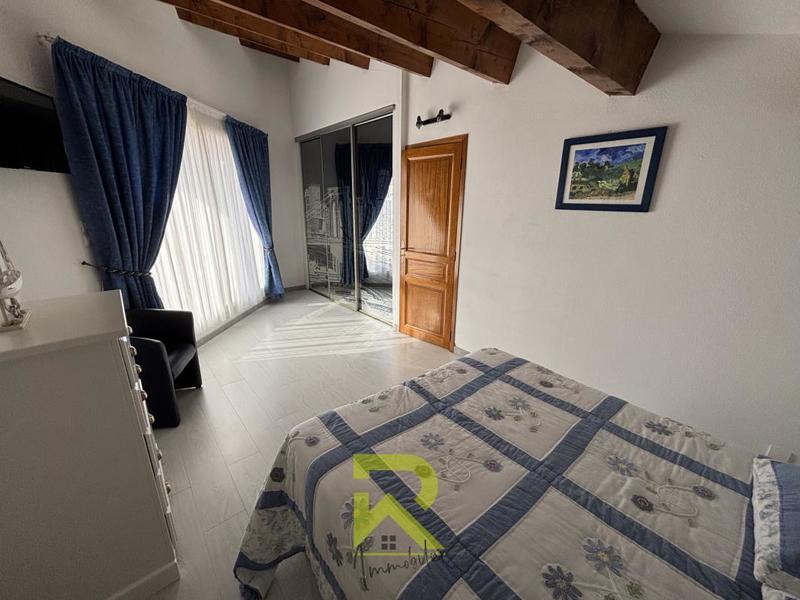 Villa - 195 m² - 5 pièces