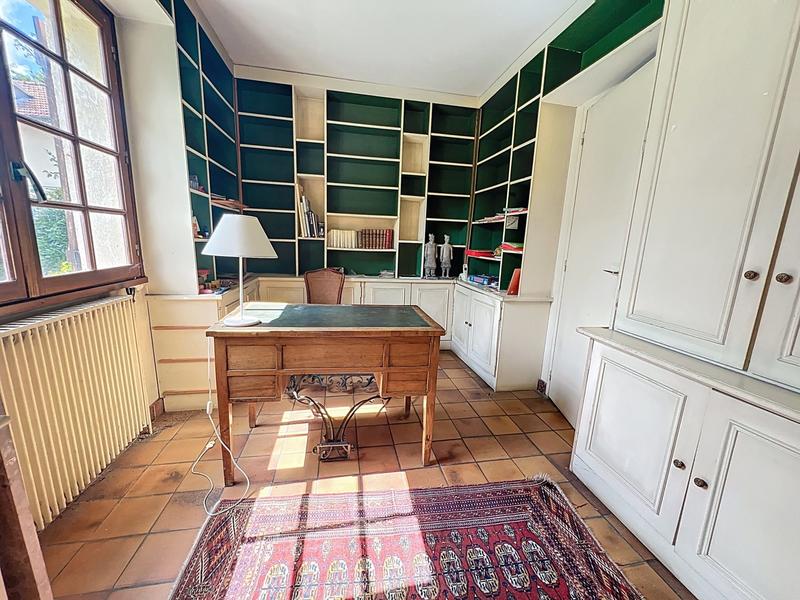 Villa - 162 m² - 8 pièces