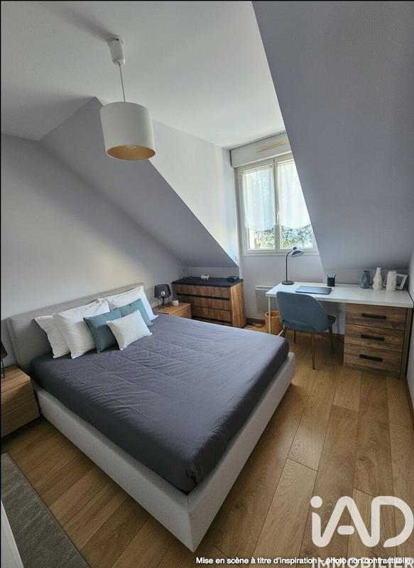 Maison - 211 m² - 8 pièces