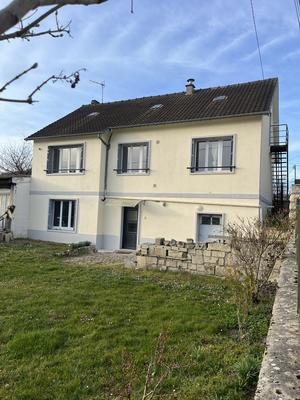 Maison ancienne - 105 m² - 5 pièces