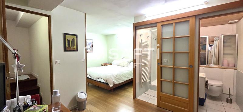 Appartement - 130 m² - 7 pièces