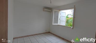 Maison - 84 m² - 4 pièces