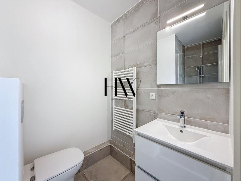 Appartement - 120 m² - 5 pièces