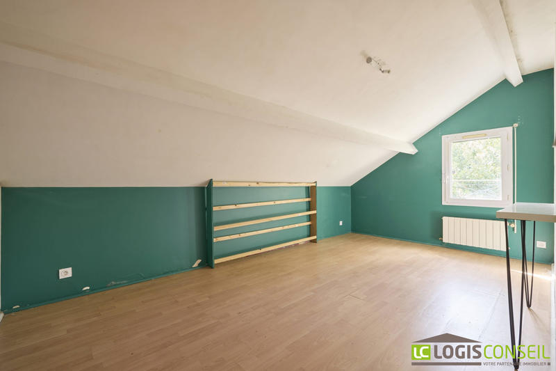 Maison traditionnelle - 128 m² - 8 pièces