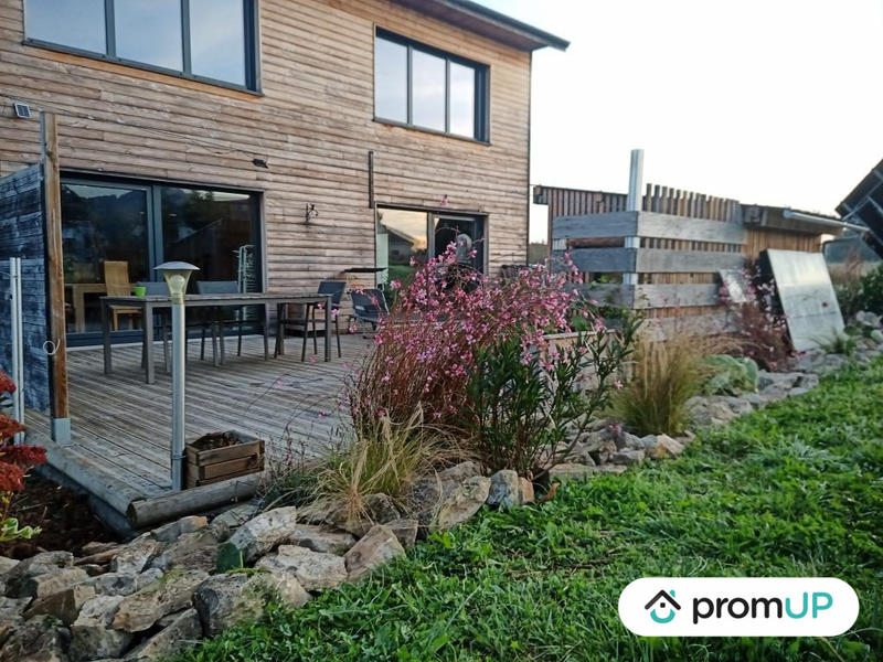 Maison - 146 m² - 5 pièces