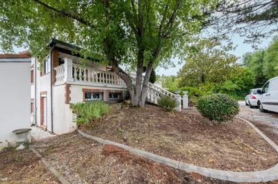 Appartement - 83 m² - 3 pièces