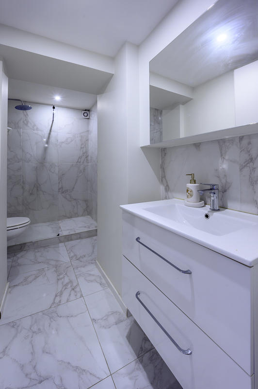 Maison - 159 m² - 6 pièces