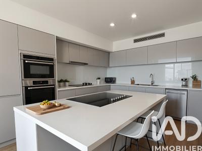 Appartement - 112 m² - 3 pièces