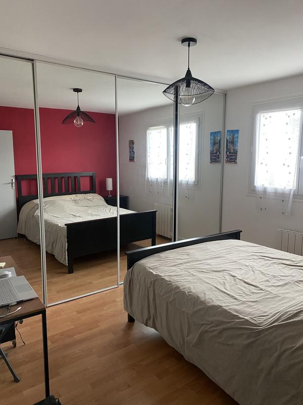 Maison - 85 m² - 5 pièces