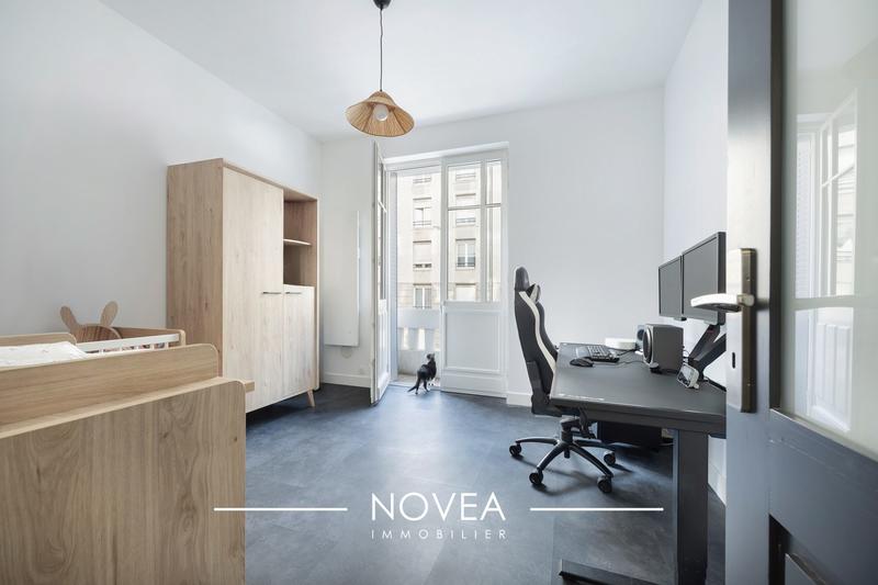 Appartement - 77 m² - 3 pièces