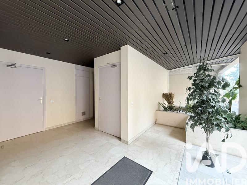 Appartement - 77 m² - 3 pièces