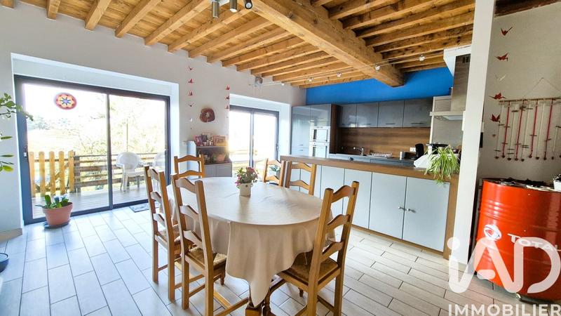 Maison - 110 m² - 4 pièces