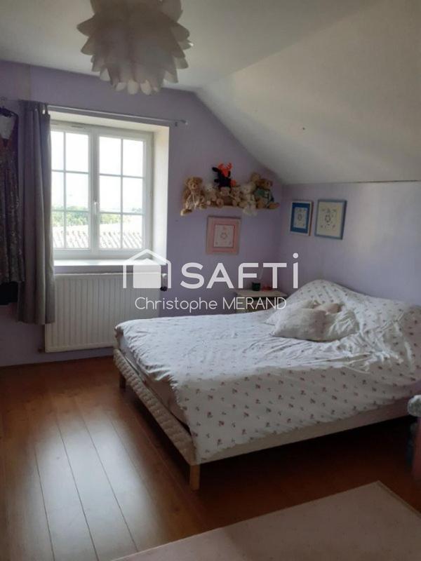 Maison - 202 m² - 8 pièces