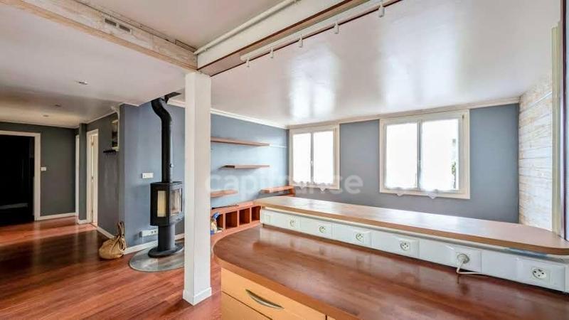 Appartement - 81 m² - 4 pièces