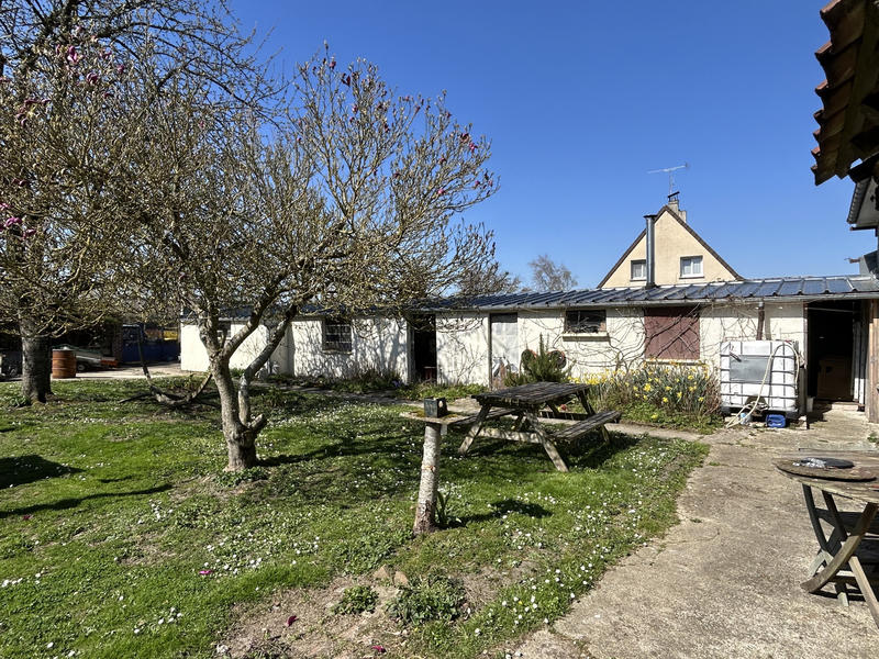 Maison - 90 m² - 5 pièces