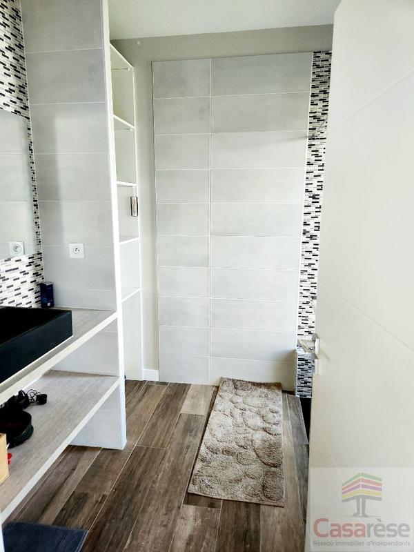 Maison - 156 m² - 6 pièces