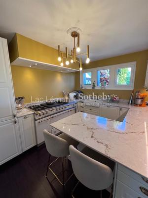 Maison - 174 m² - 6 pièces