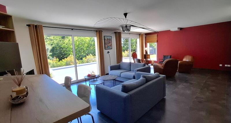 Maison - 156 m² - 5 pièces