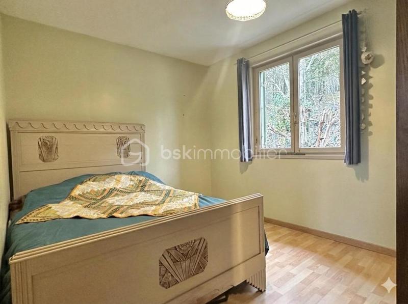 Pavillon - 80 m² - 5 pièces