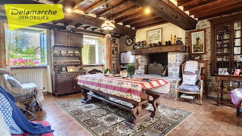 Maison - 102 m² - 5 pièces