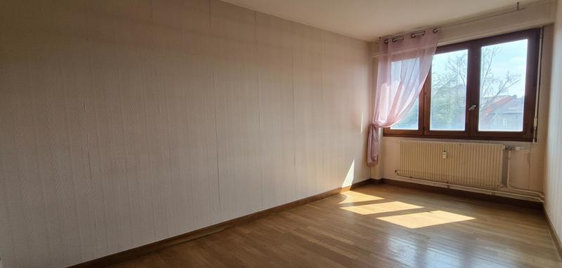 Appartement ancien - 78 m² - 4 pièces