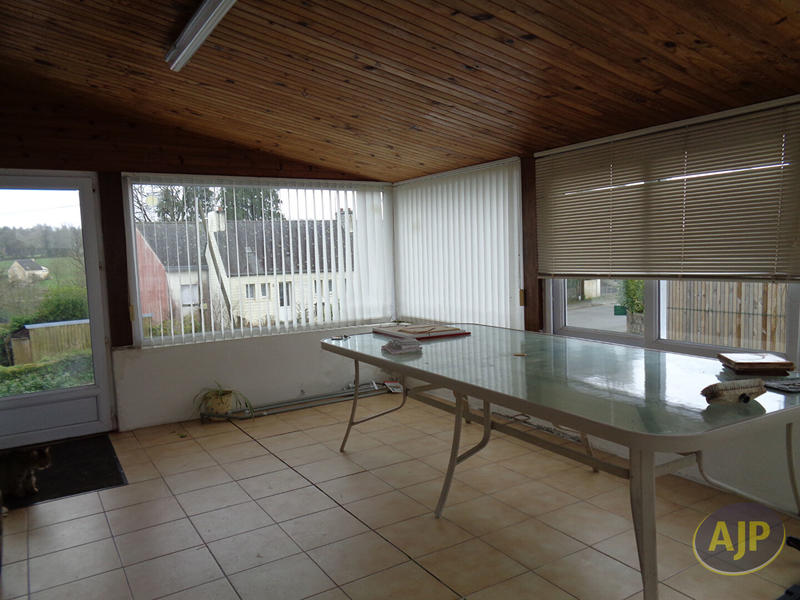 Maison - 93 m² - 5 pièces