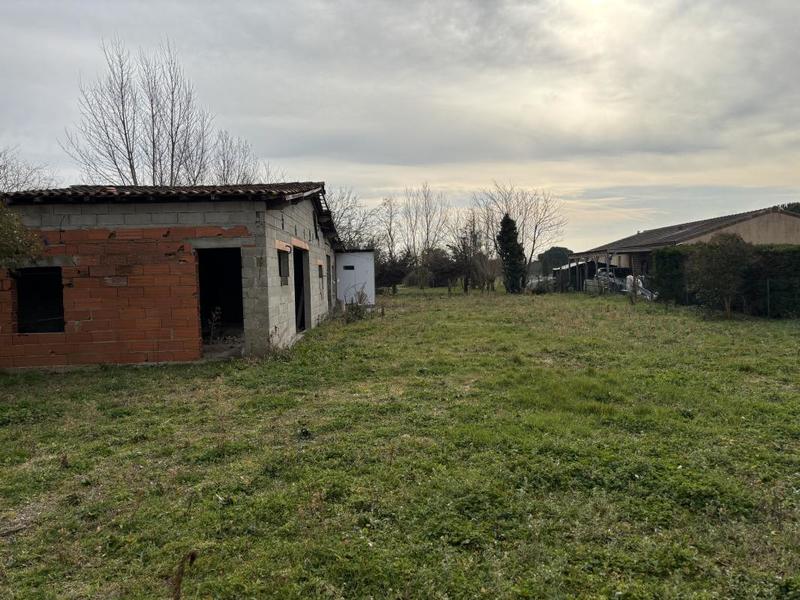 Terrain - 600 m²