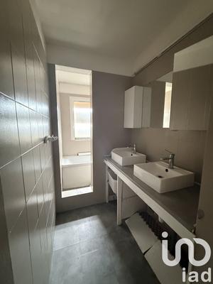 Appartement - 64 m² - 4 pièces