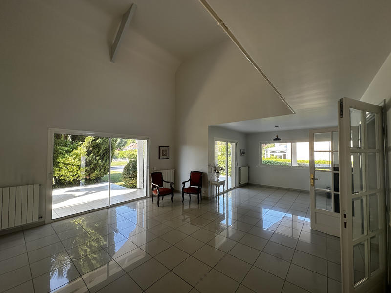 Maison - 163 m² - 5 pièces