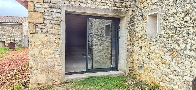 Maison - 240 m² - 7 pièces