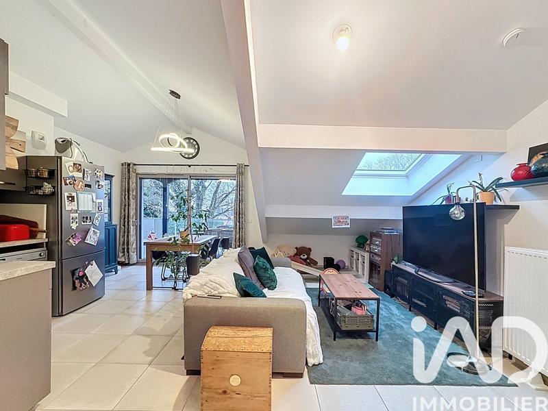 Appartement - 60 m² - 3 pièces